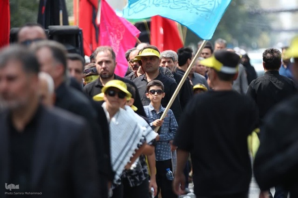 عزاداری خیابانی دانش‌آموزان و فرهنگیان ارومیه‎