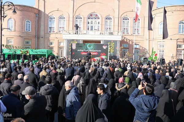 وداع باشکوه مردم ارومیه با پیکر شهدای گمنام دفاع مقدس‎