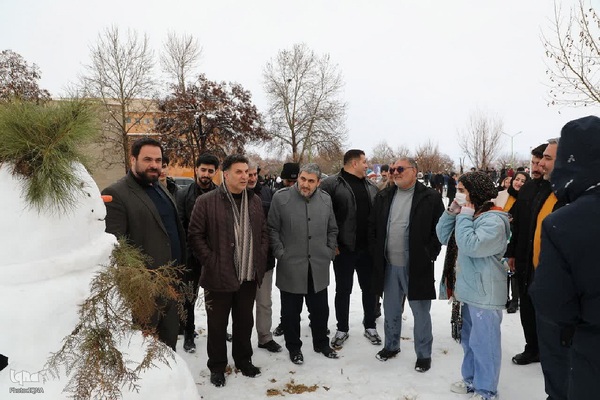 جشنواره آدم برفی در خوی