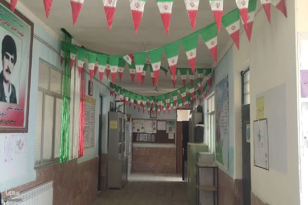 آذین‌بندی مدارس آذربایجان‌غربی