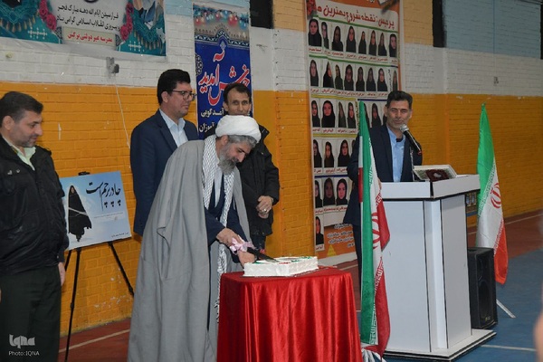 برگزاری جشن انقلاب در شوط‎