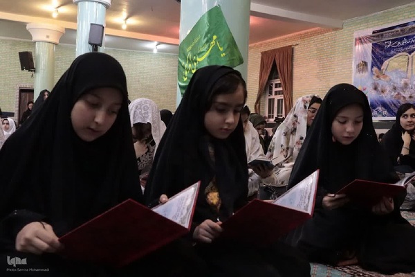 مراسم معنوی شب قدر در مصلی تکاب‎