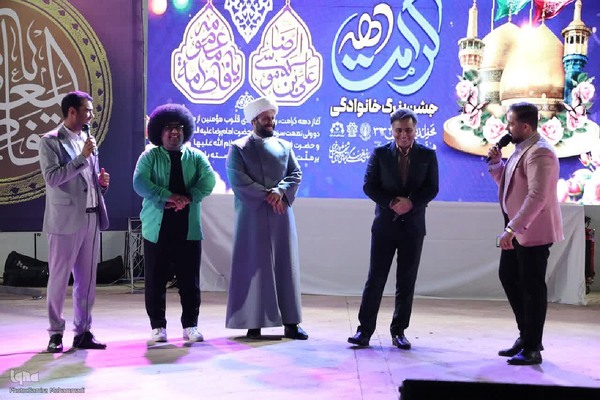 جشن خانوادگی دهه کرامت در خوی‎