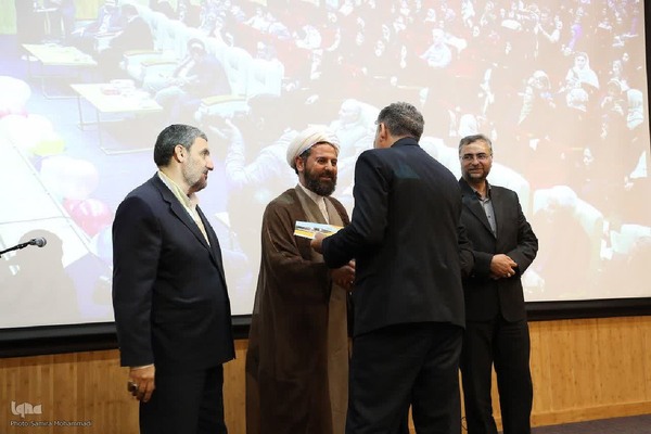 تجلیل و تکریم از اساتید قرآنی خوی‎