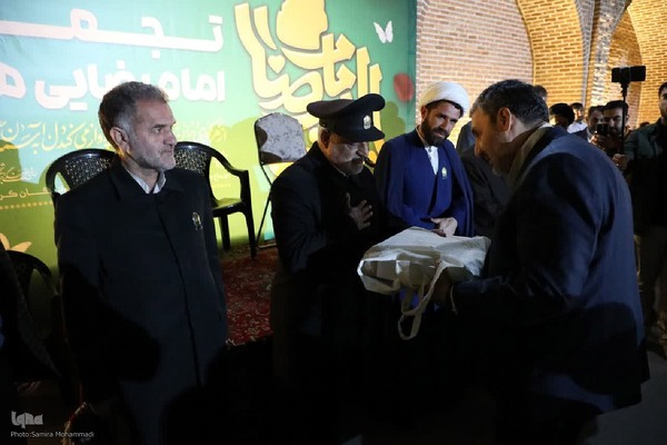 تجمع هزاران نفری امام رضایی‌ها در خوی‎