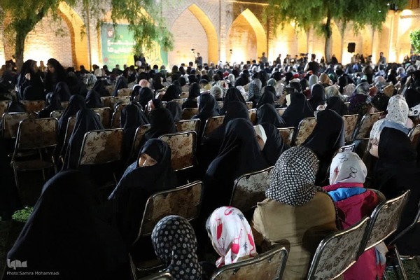 تجمع هزاران نفری امام رضایی‌ها در خوی‎