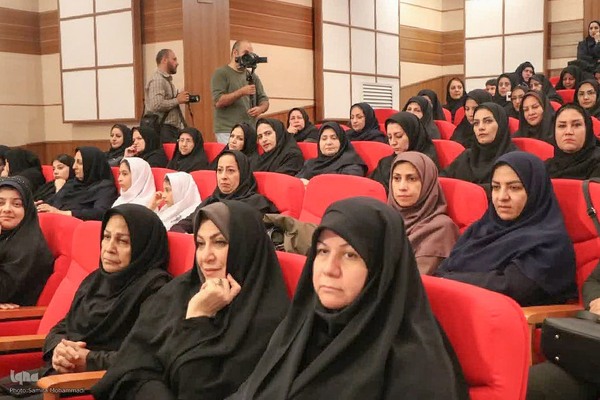 تجلیل از معلمان نمونه آذربایجان‌غربی‎