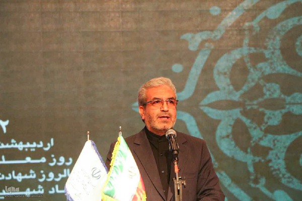 تجلیل از معلمان نمونه آذربایجان‌غربی‎