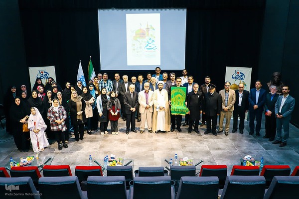 محفل شعر «بیت هشتم» در ارومیه‎