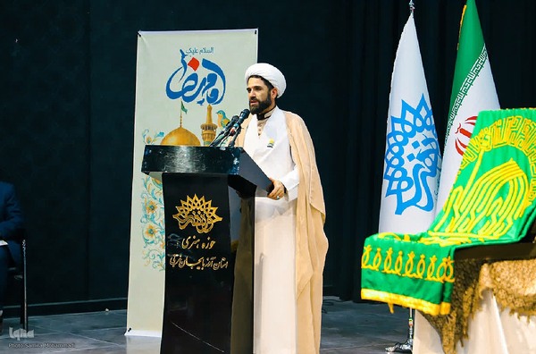 محفل شعر «بیت هشتم» در ارومیه‎