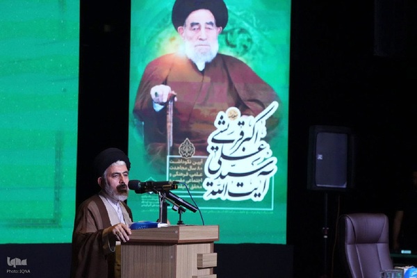 برگزاری آیین نکوداشت ۸۰ سال مجاهدت علمی، فرهنگی و اجتماعی آیت‌الله سیدعلی اکبر قریشی در ارومیه‎