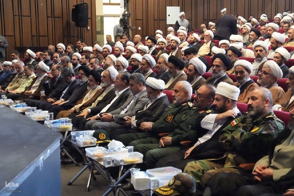 برگزاری آیین نکوداشت ۸۰ سال مجاهدت علمی، فرهنگی و اجتماعی آیت‌الله سیدعلی اکبر قریشی در ارومیه‎