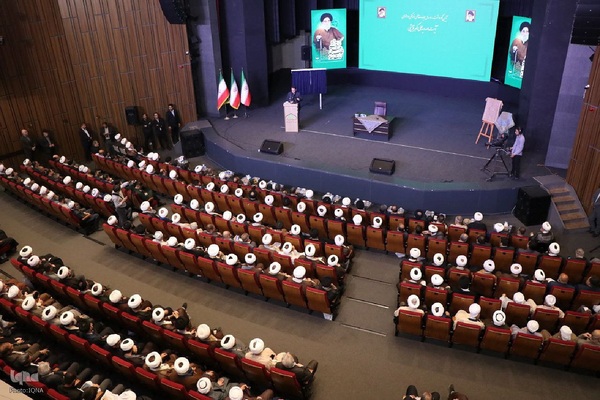 برگزاری آیین نکوداشت ۸۰ سال مجاهدت علمی، فرهنگی و اجتماعی آیت‌الله سیدعلی اکبر قریشی در ارومیه‎