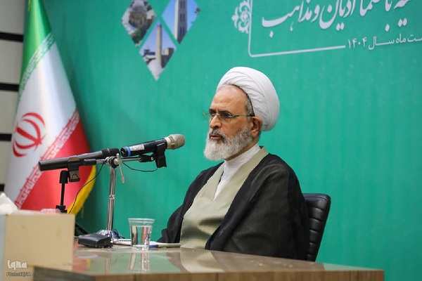 سفر مدیر حوزه‌های علمیه کشور به آذربایجان‌غربی‎