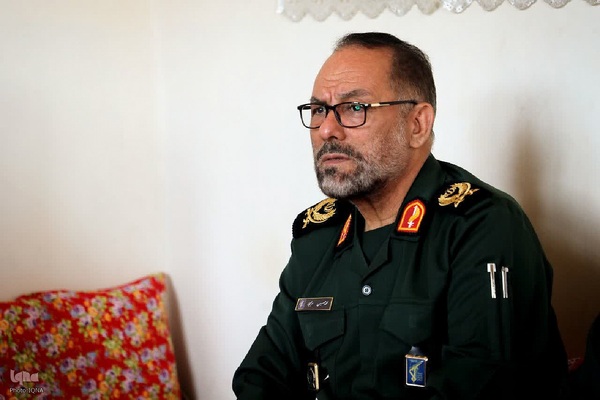 حضور فرمانده سپاه شهدا آذربایجان غربی در منزل شهیدان حمله تروریستی رژیم صهیونیستی‎