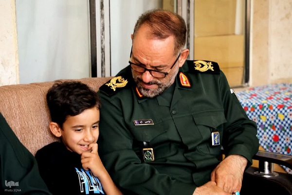 حضور فرمانده سپاه شهدا آذربایجان غربی در منزل شهیدان حمله تروریستی رژیم صهیونیستی‎