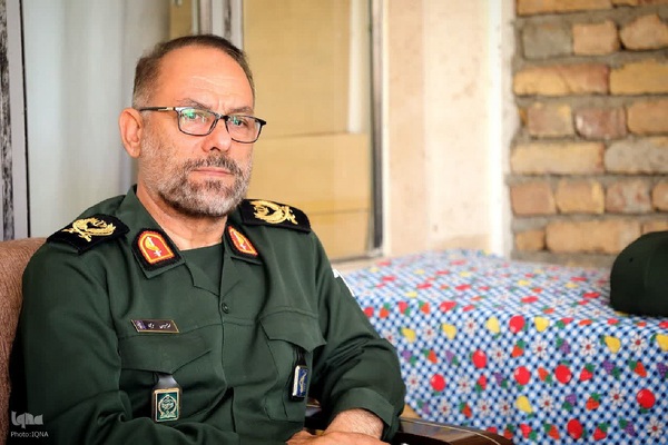 حضور فرمانده سپاه شهدا آذربایجان غربی در منزل شهیدان حمله تروریستی رژیم صهیونیستی‎