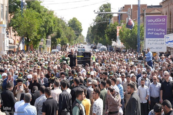 تشییع پیکر شهید سردار نارنجی در ارومیه‎