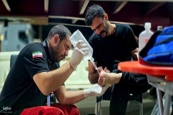 جوانان ایثارگر جمعیت هلال احمر آذربایجان غربی، در خدمت زائران اربعین‎