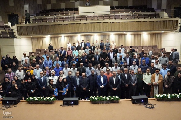 برگزاری آیین بزرگداشت روز خبرنگار با حضور استاندار در ارومیه‎