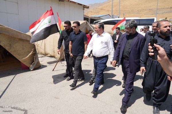 بازدید استاندار آذربایجان‌غربی از روند ارائه خدمات به زائران اربعین حسینی‎