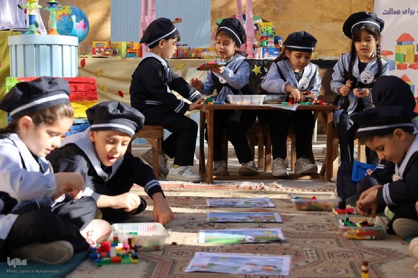 نواختن زنگ غنچه‌ها در ارومیه‎