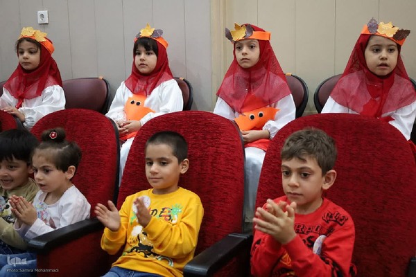 نواختن زنگ غنچه‌ها در ارومیه‎