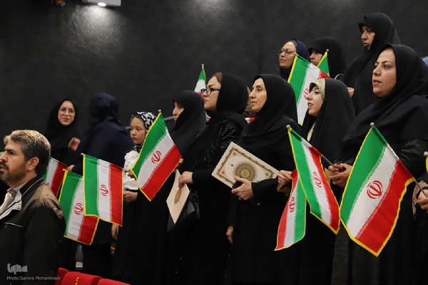 محفل شعر بزرگداشت بانوان مقاومت در ارومیه‎