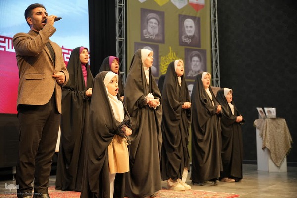 محفل شعر بزرگداشت بانوان مقاومت در ارومیه‎