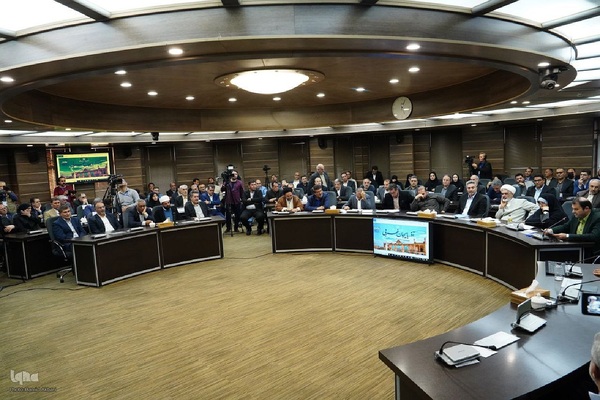 نشست رئیس‌جمهور با فعالان سیاسی آذربایجان‌غربی‎