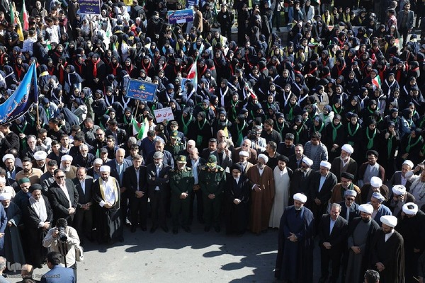 راهپیمایی ۱۳ آبان در ارومیه‎