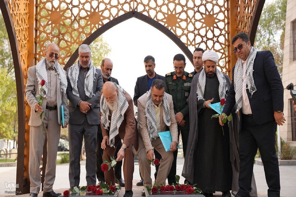 بازدید اعضای اجلاس شوراهای اسلامی از موزه دفاع مقدس ارومیه؛ یادآوری حماسه‌های مردم آذربایجان غربی‎