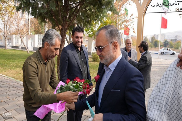 بازدید اعضای اجلاس شوراهای اسلامی از موزه دفاع مقدس ارومیه؛ یادآوری حماسه‌های مردم آذربایجان غربی‎