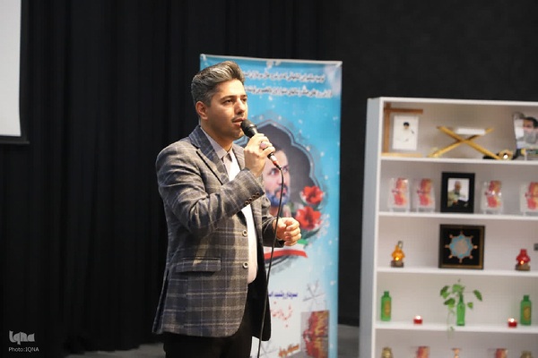 نشست بررسی کتاب «همسفر آتش و برف» در ارومیه‎