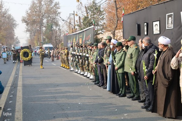 تجدید میثاق مردم ارومیه با شهدای دفاع مقدس‎