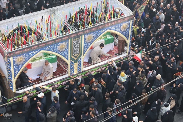 تجدید میثاق مردم ارومیه با شهدای دفاع مقدس‎