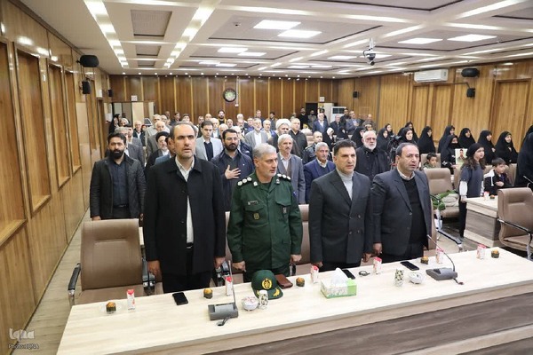 تجلیل از مادران و همسران شهدا در خوی‎