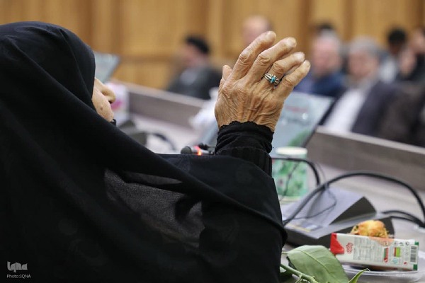 تجلیل از مادران و همسران شهدا در خوی‎