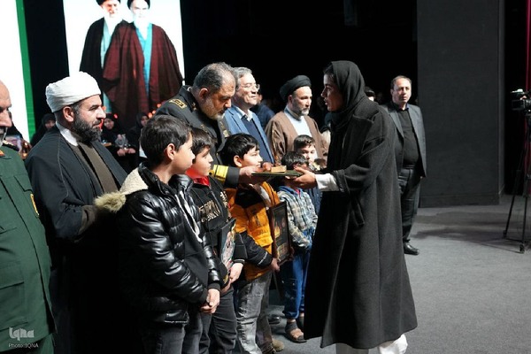 برگزاری همایش ایران قوی با حضور دریادار ایرانی در آذربایجان‌غربی‎