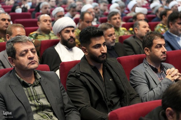 برگزاری همایش ایران قوی با حضور دریادار ایرانی در آذربایجان‌غربی‎