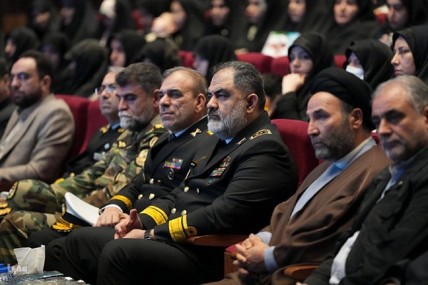 برگزاری همایش ایران قوی با حضور دریادار ایرانی در آذربایجان‌غربی‎