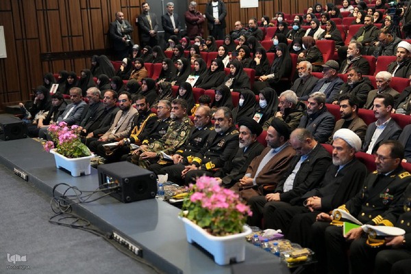 برگزاری همایش ایران قوی با حضور دریادار ایرانی در آذربایجان‌غربی‎