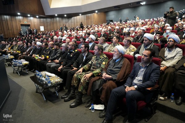 برگزاری همایش ایران قوی با حضور دریادار ایرانی در آذربایجان‌غربی‎