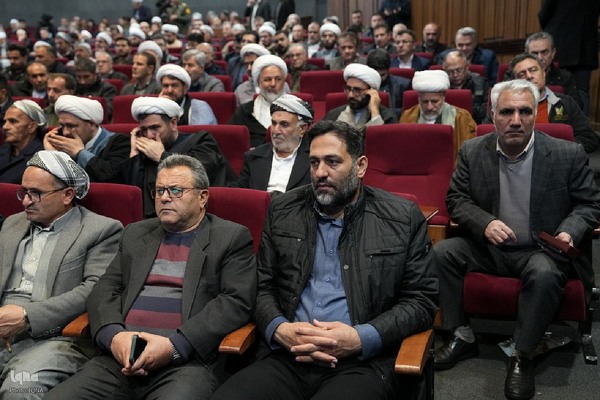 برگزاری همایش ایران قوی با حضور دریادار ایرانی در آذربایجان‌غربی‎