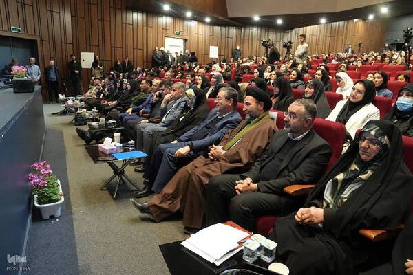 رویداد استانی روشنای مهر و آیین تجلیل از بانوان تأثیرگذار آذربایجان‌غربی‎