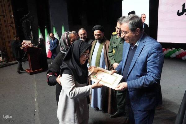 رویداد استانی روشنای مهر و آیین تجلیل از بانوان تأثیرگذار آذربایجان‌غربی‎